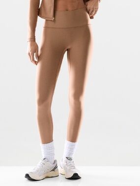 Aritzia hi-rise leggings, Chocolate Mousse, size 12